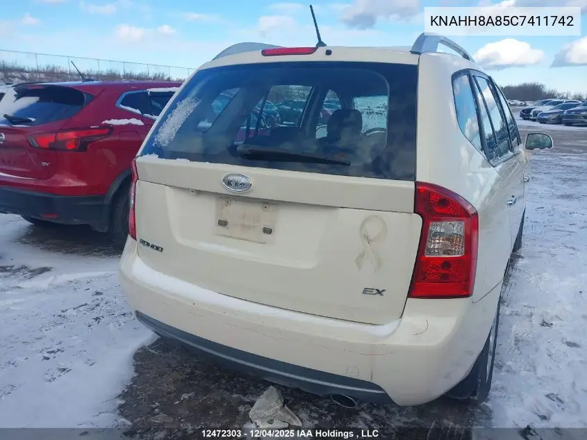 KNAHH8A85C7411742 2012 Kia Rondo
