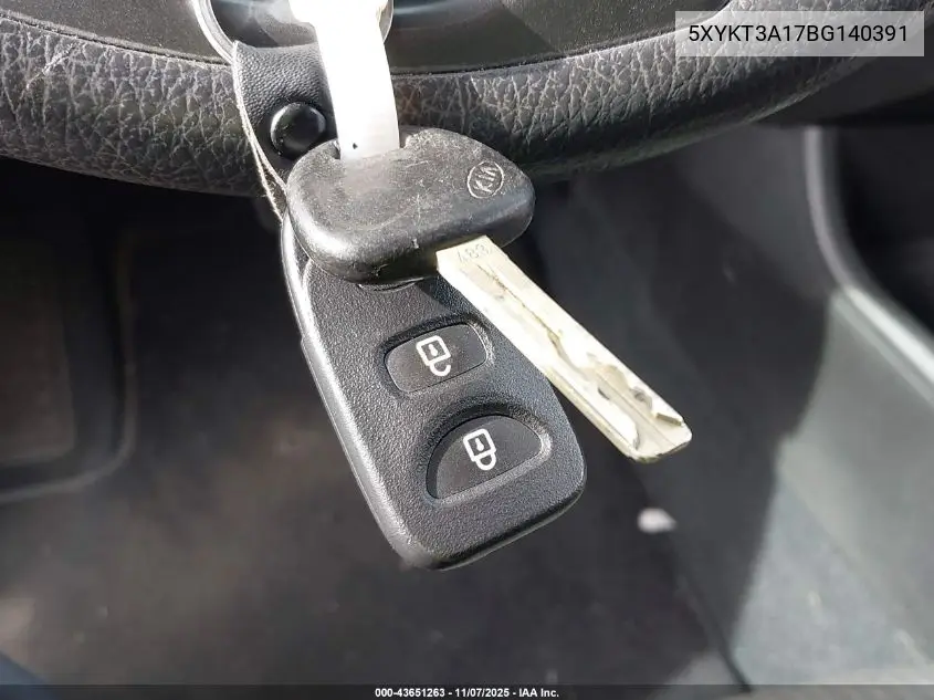 5XYKT3A17BG140391 2011 Kia Sorento Lx