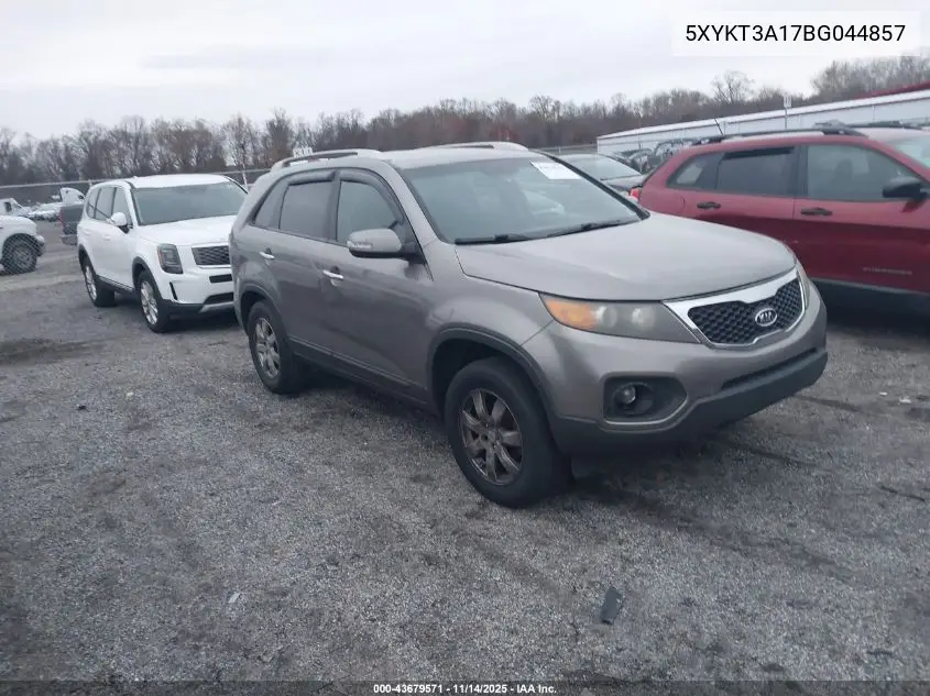 5XYKT3A17BG044857 2011 Kia Sorento Lx