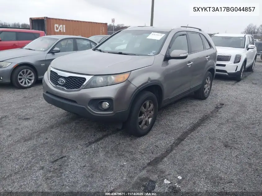 5XYKT3A17BG044857 2011 Kia Sorento Lx