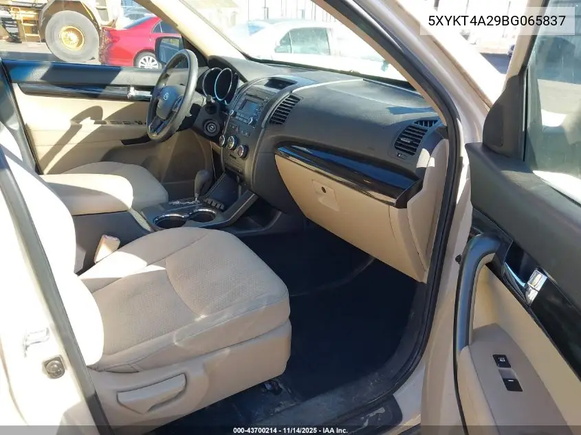 5XYKT4A29BG065837 2011 Kia Sorento Lx V6