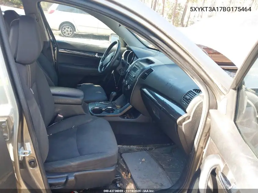 5XYKT3A17BG175464 2011 Kia Sorento Lx