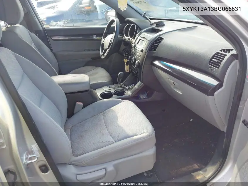 5XYKT3A13BG066631 2011 Kia Sorento Lx