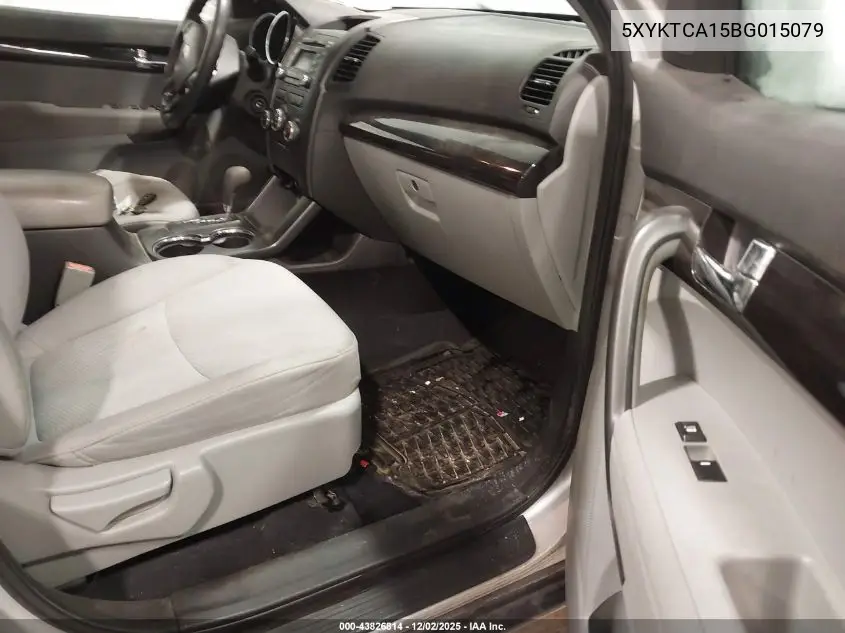 5XYKTCA15BG015079 2011 Kia Sorento Lx