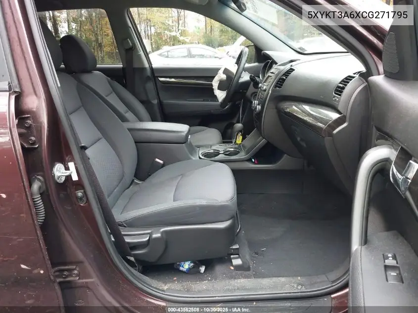 5XYKT3A6XCG271795 2012 Kia Sorento Lx