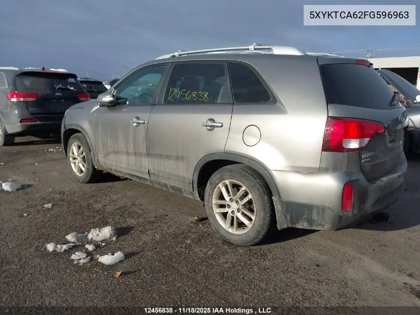 5XYKTCA62FG596963 2015 Kia Sorento