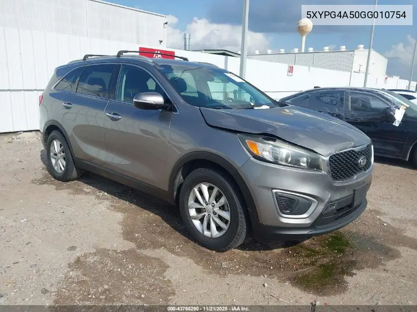 5XYPG4A50GG010754 2016 Kia Sorento 3.3L Lx