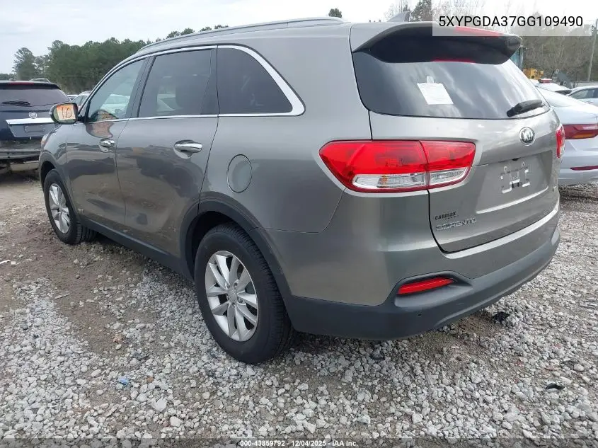 5XYPGDA37GG109490 2016 Kia Sorento 2.4L Lx