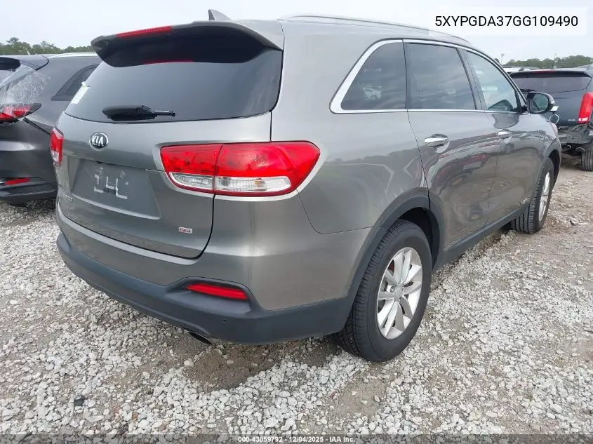5XYPGDA37GG109490 2016 Kia Sorento 2.4L Lx