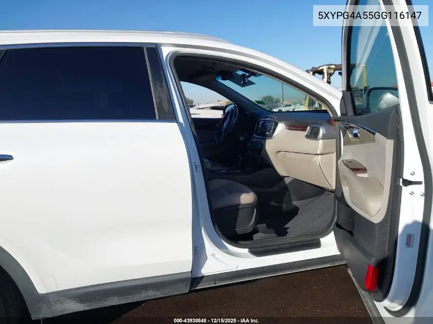 5XYPG4A55GG116147 2016 Kia Sorento 3.3L Lx