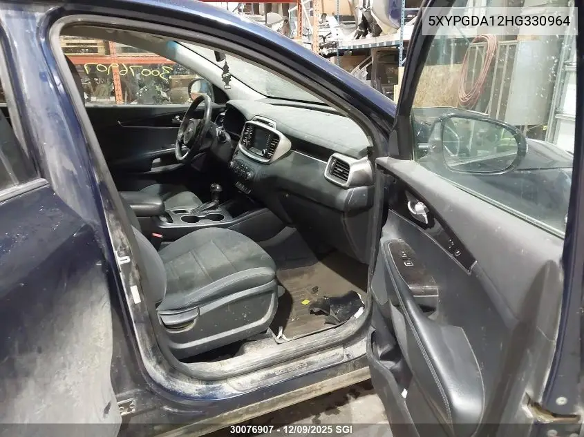 5XYPGDA12HG330964 2017 Kia Sorento Lx/L