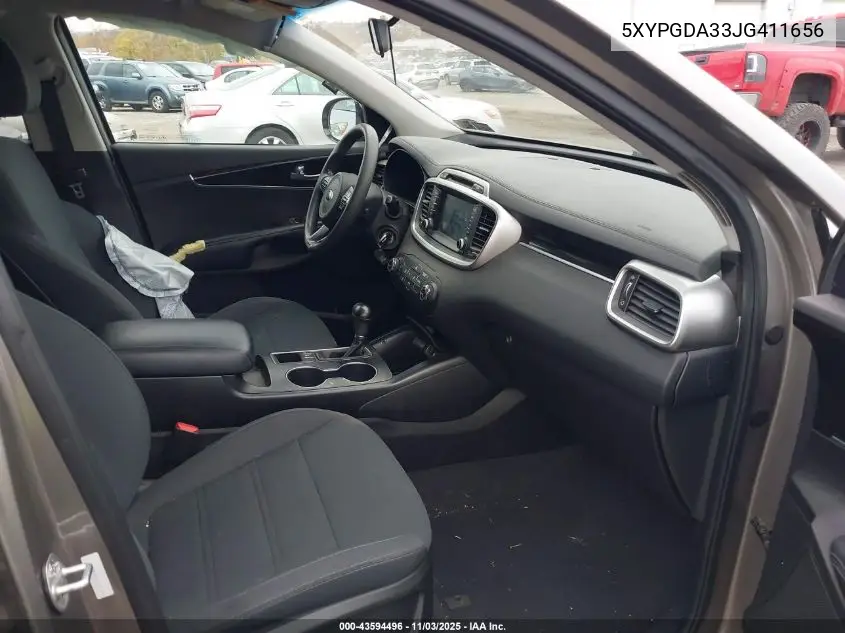 5XYPGDA33JG411656 2018 Kia Sorento 2.4L Lx