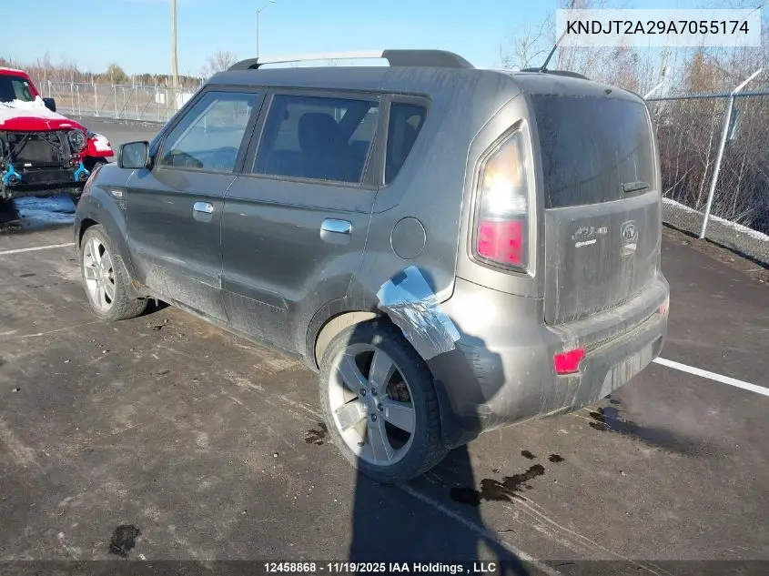 KNDJT2A29A7055174 2010 Kia Soul +/!/Sport
