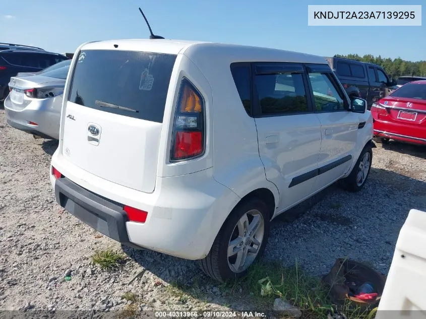 KNDJT2A23A7139295 2010 Kia Soul +/!/Sport