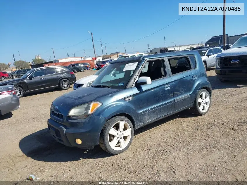 KNDJT2A22A7070485 2010 Kia Soul +