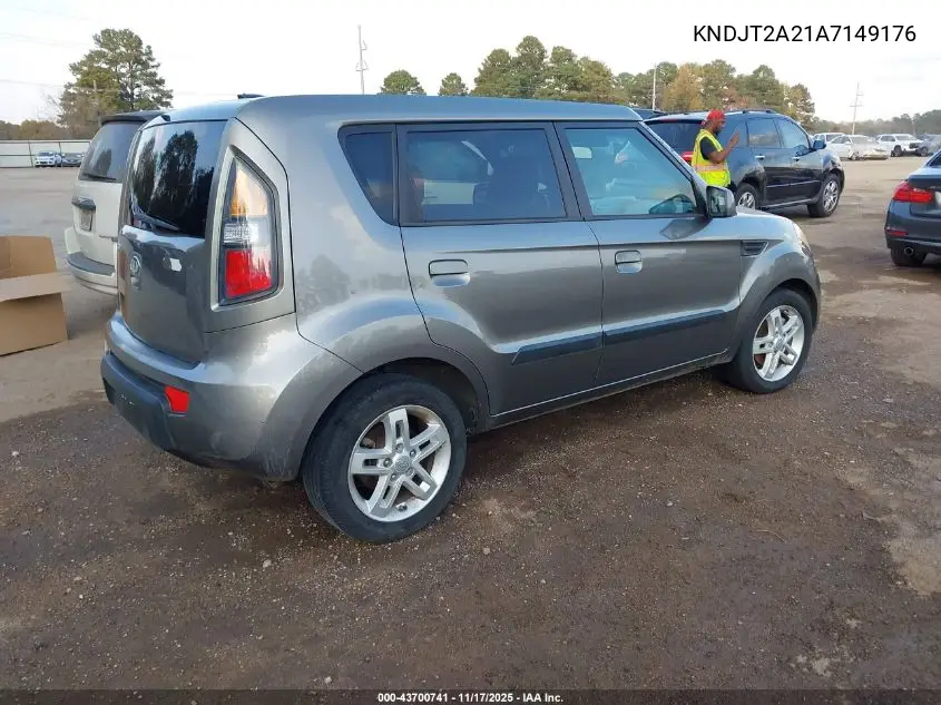 KNDJT2A21A7149176 2010 Kia Soul +