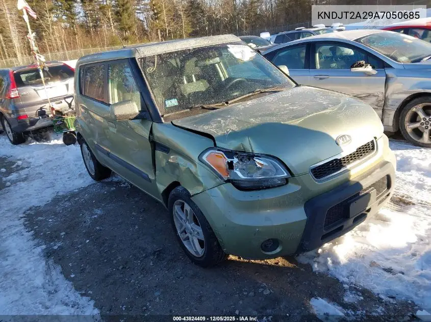 KNDJT2A29A7050685 2010 Kia Soul +