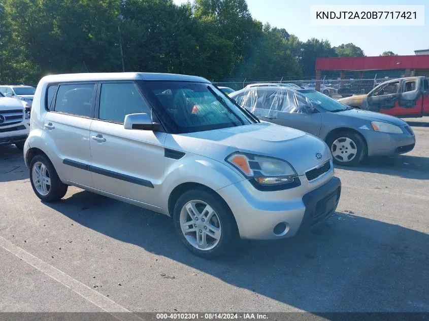 KNDJT2A20B7717421 2011 Kia Soul +