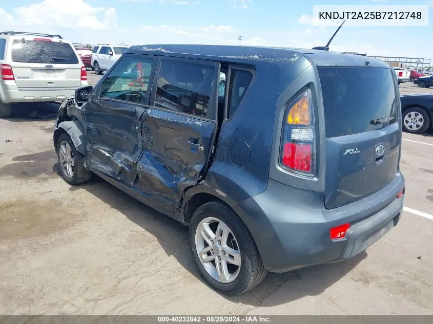 KNDJT2A25B7212748 2011 Kia Soul +