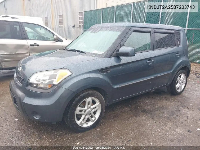 KNDJT2A25B7203743 2011 Kia Soul +