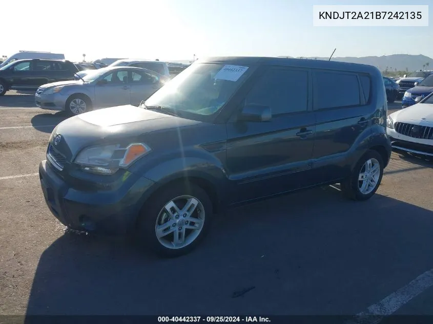 KNDJT2A21B7242135 2011 Kia Soul +