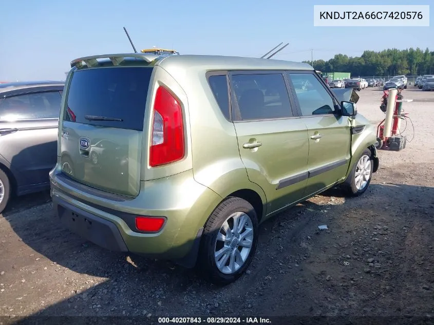 KNDJT2A66C7420576 2012 Kia Soul +