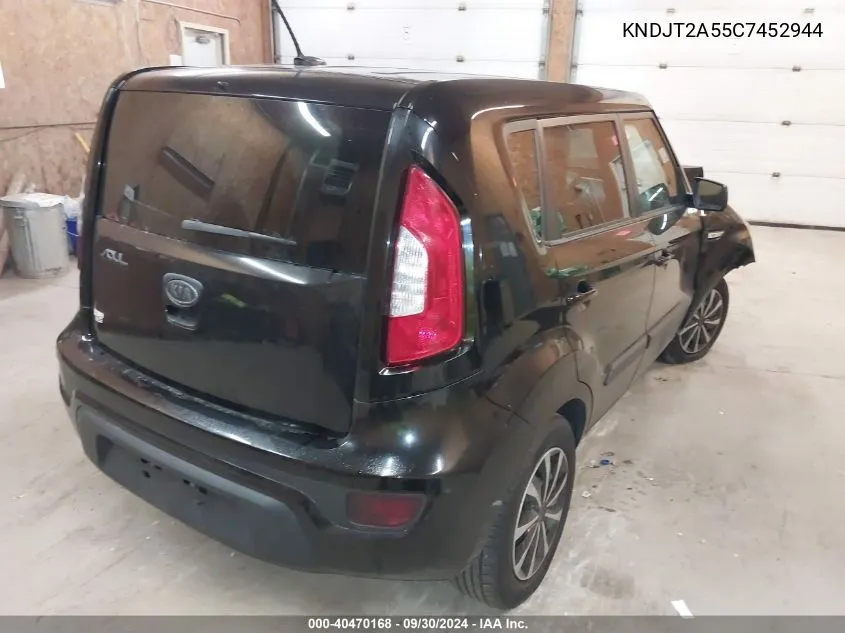 KNDJT2A55C7452944 2012 Kia Soul