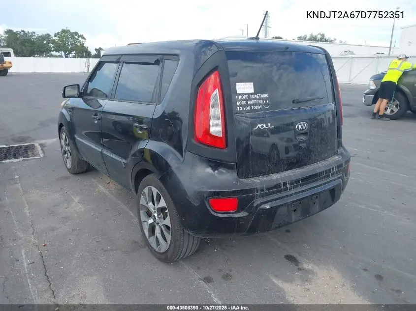 KNDJT2A67D7752351 2013 Kia Soul !