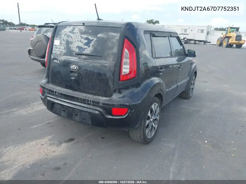 KNDJT2A67D7752351 2013 Kia Soul !