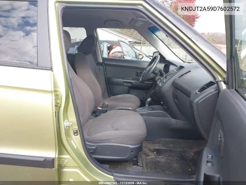 KNDJT2A59D7602572 2013 Kia Soul