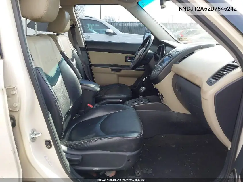 KNDJT2A62D7546242 2013 Kia Soul !