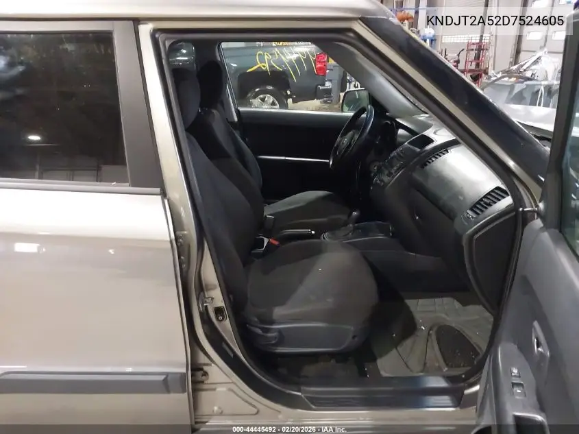 KNDJT2A52D7524605 2013 Kia Soul !
