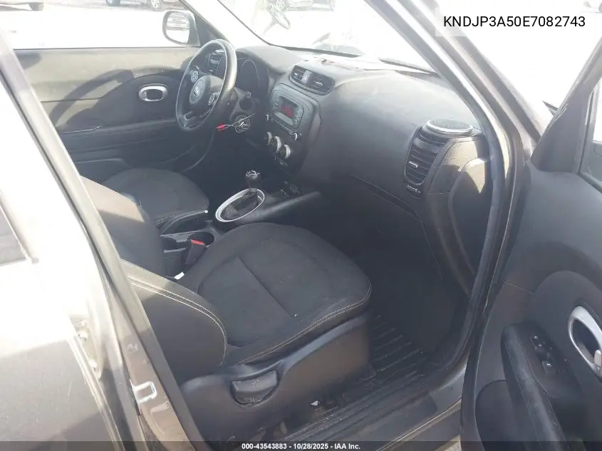 KNDJP3A50E7082743 2014 Kia Soul +
