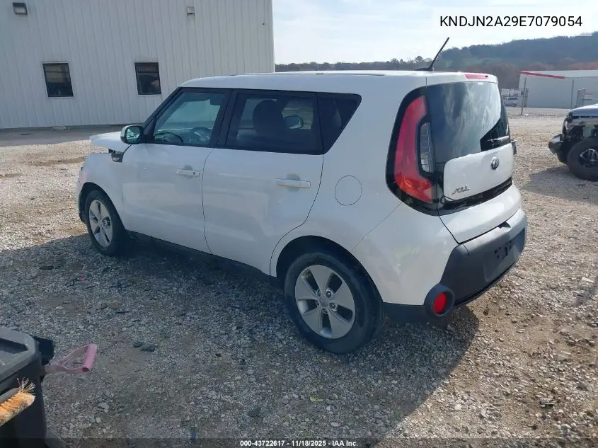 KNDJN2A29E7079054 2014 Kia Soul