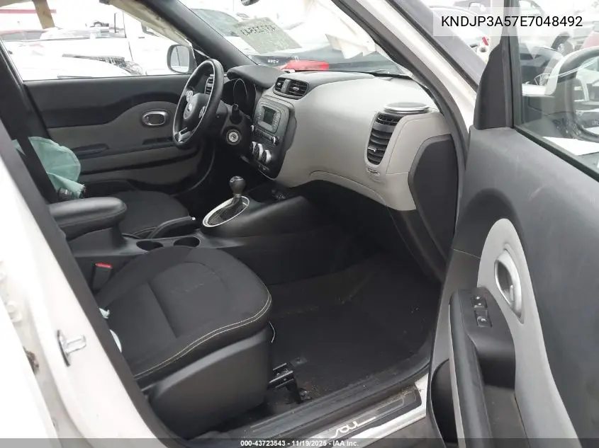 KNDJP3A57E7048492 2014 Kia Soul +