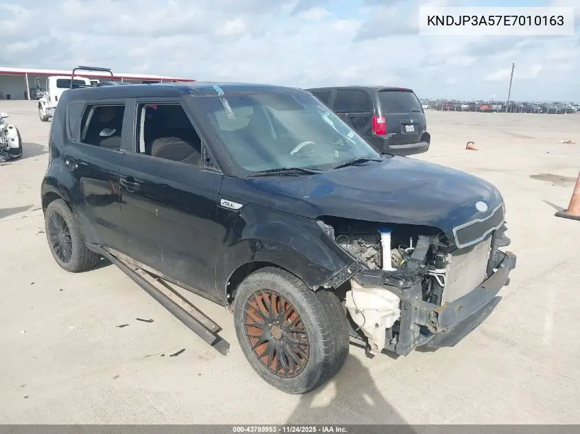 KNDJP3A57E7010163 2014 Kia Soul +