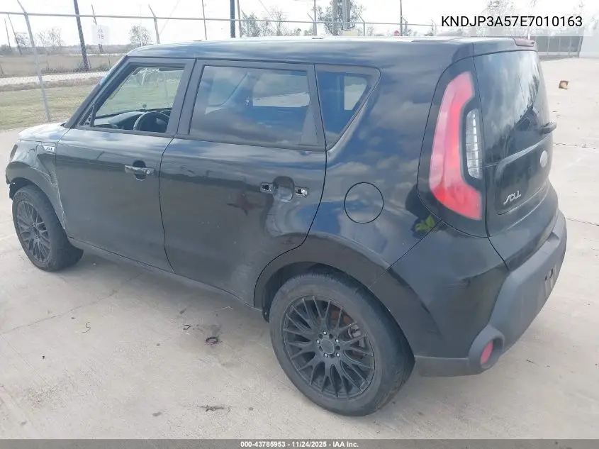 KNDJP3A57E7010163 2014 Kia Soul +
