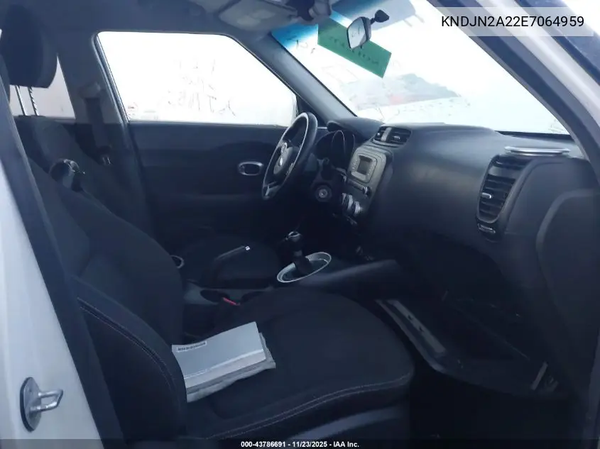 KNDJN2A22E7064959 2014 Kia Soul