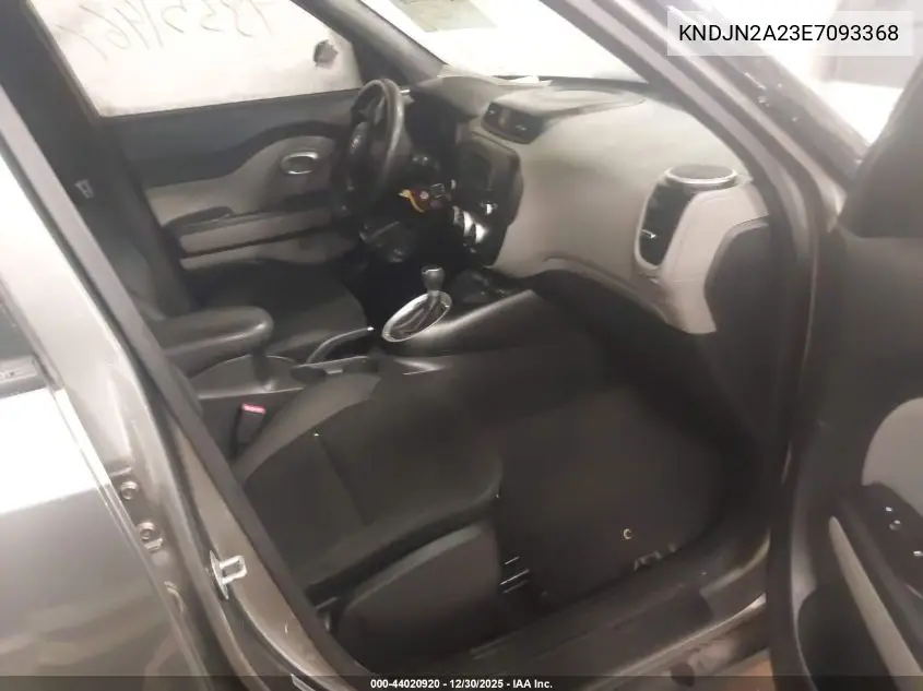KNDJN2A23E7093368 2014 Kia Soul !