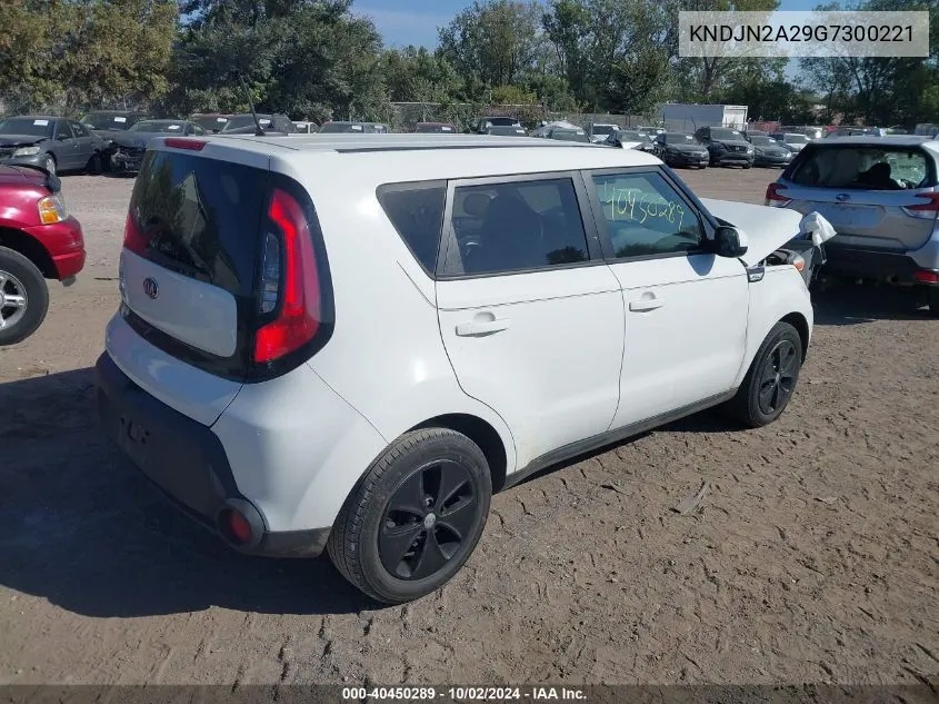 KNDJN2A29G7300221 2016 Kia Soul