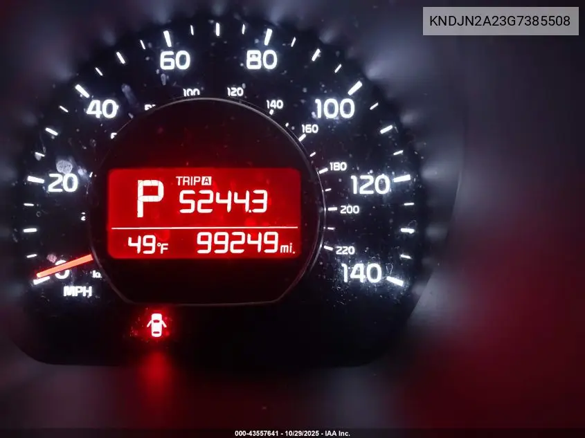 KNDJN2A23G7385508 2016 Kia Soul