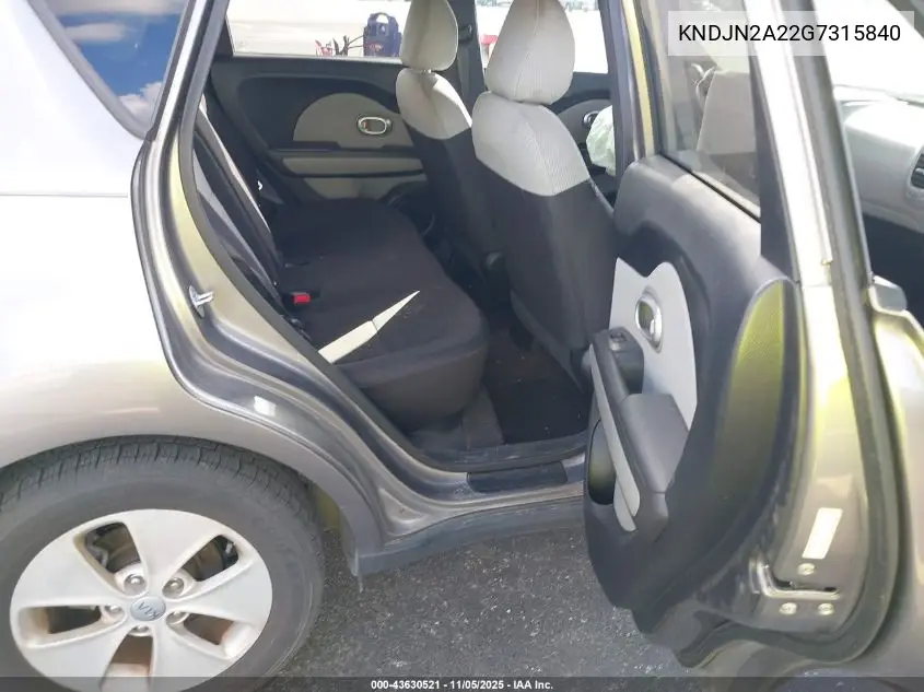 KNDJN2A22G7315840 2016 Kia Soul