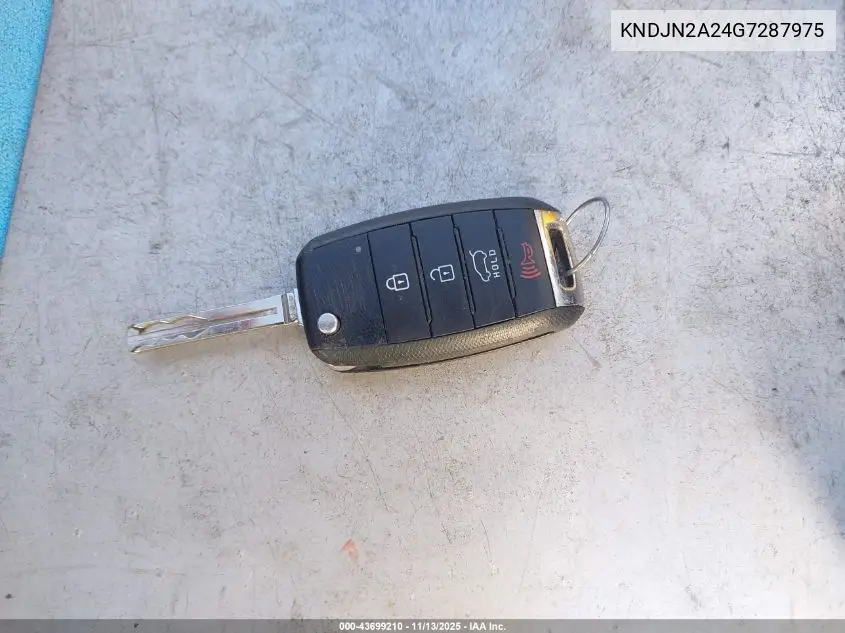 KNDJN2A24G7287975 2016 Kia Soul