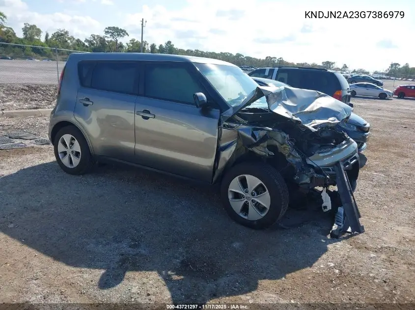 KNDJN2A23G7386979 2016 Kia Soul
