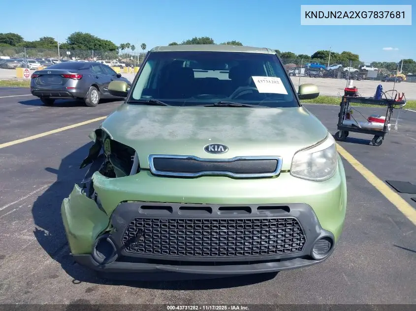 KNDJN2A2XG7837681 2016 Kia Soul