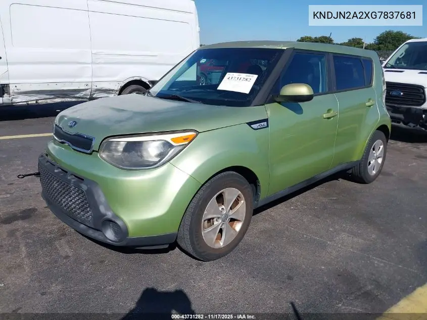 KNDJN2A2XG7837681 2016 Kia Soul
