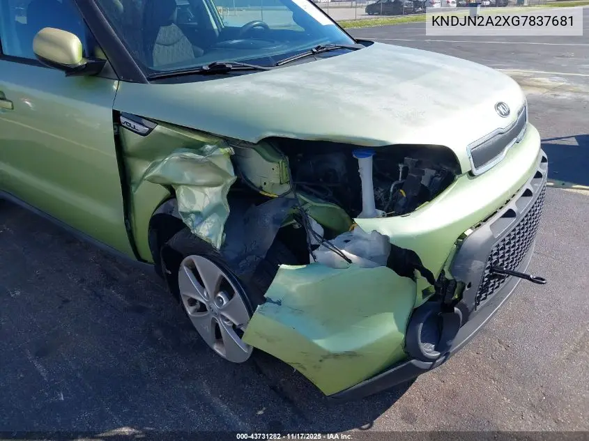 KNDJN2A2XG7837681 2016 Kia Soul