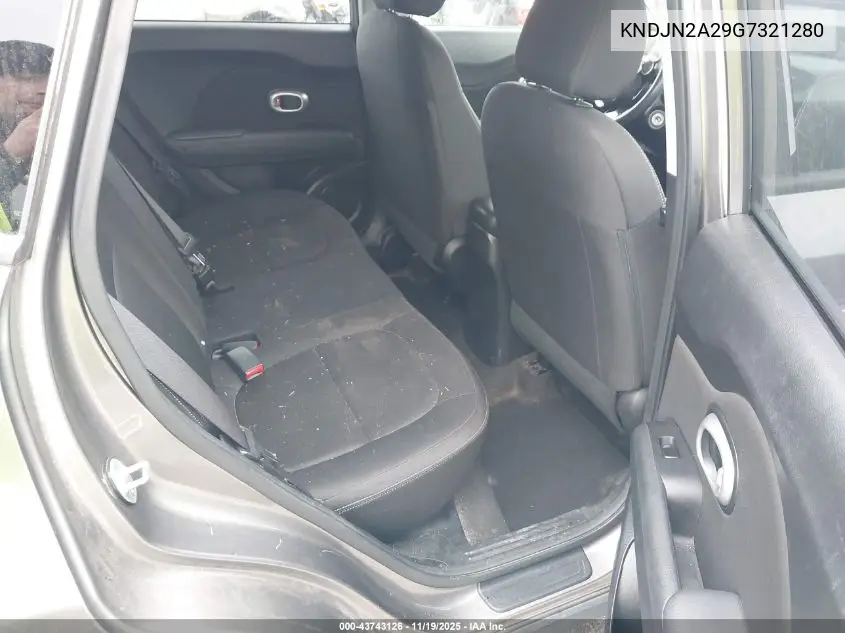 KNDJN2A29G7321280 2016 Kia Soul !