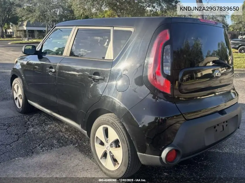 KNDJN2A29G7839650 2016 Kia Soul