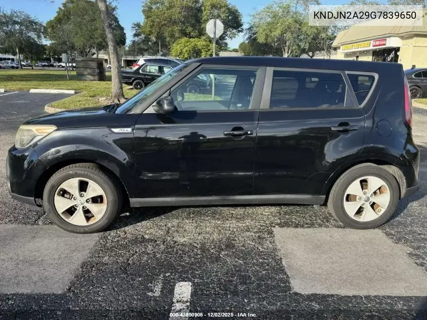 KNDJN2A29G7839650 2016 Kia Soul